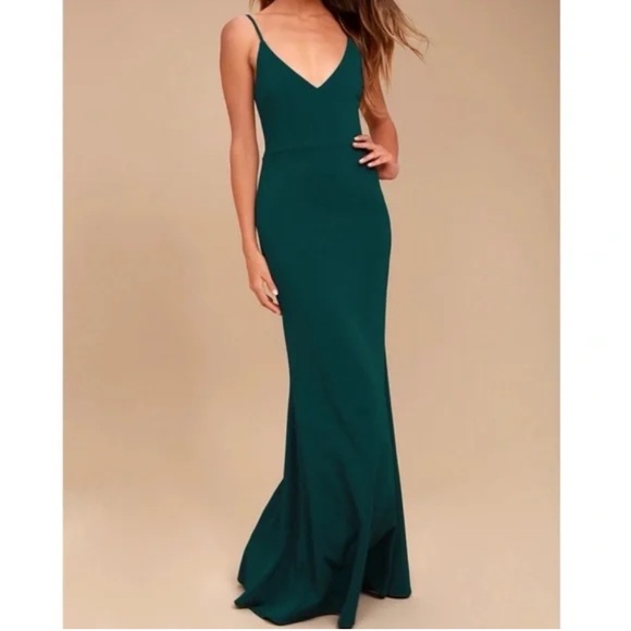 Dresses & Skirts - LULUS Green V Neck Twist Back Skater Maxi Length Prom Dress XS NWOT